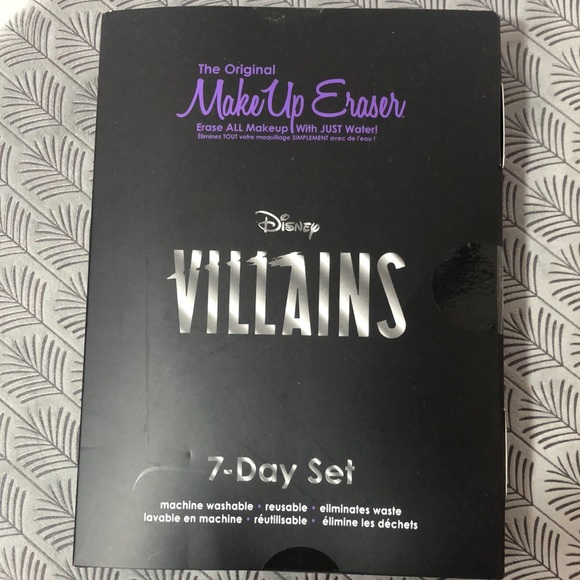 MakeUp Eraser Other Nwt Makeup Eraser Disney Villains Pattern 7 Day Set Poshmark